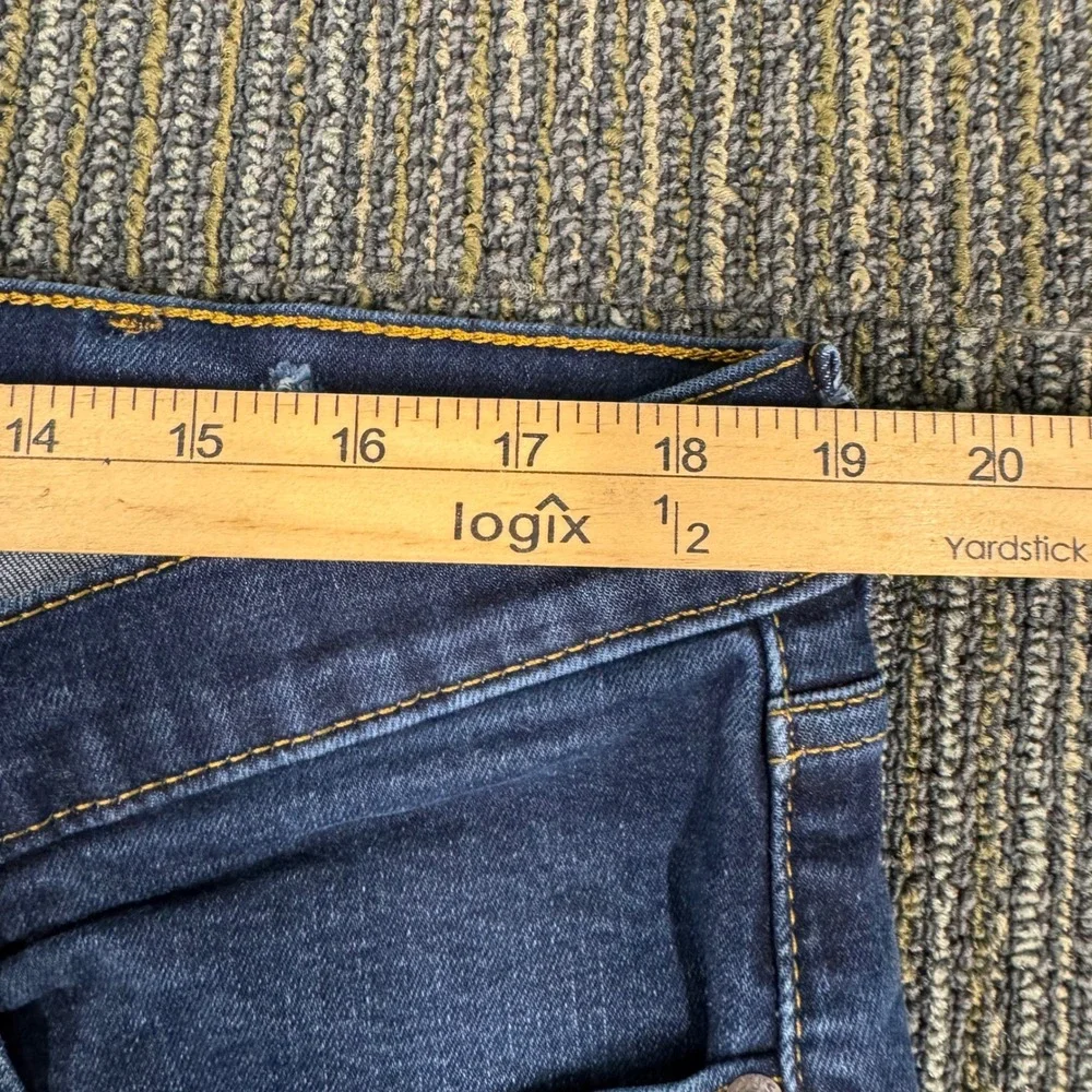 Levi 506 Straight Leg Jeans Mens 40x32 Dark Wash Blue Excellent Denim Pants